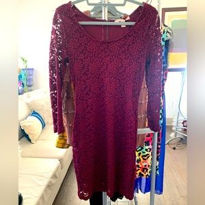 Forever 21 long sleeved burgundy lace dress